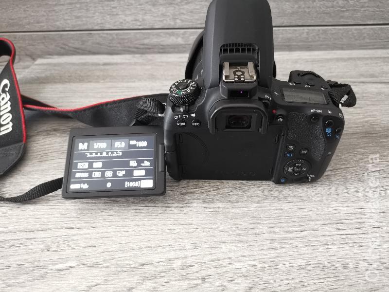 CANON EOS 77D 18-135 F3.5-5.6 IS USM Canon