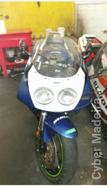 Kawazaki 32 1.000 cc Sport, turismo
