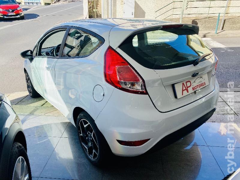 FORD FIESTA 744 Gasóleo