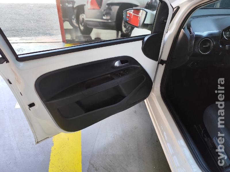 VOLKSWAGEN UP 1.0 MOVE UP! Gasolina