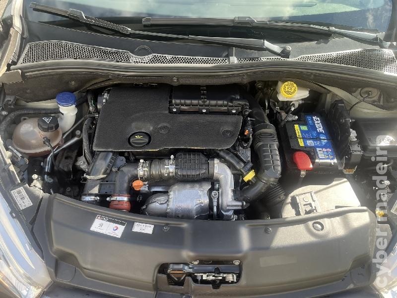 PEUGEOT 208 774 Gasóleo