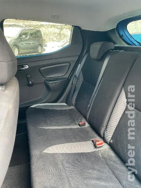 NISSAN MICRA 1500 dci Gasóleo 