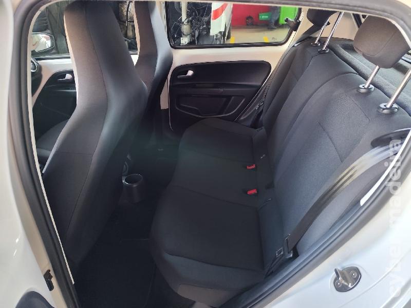 VOLKSWAGEN UP 1.0 MOVE UP! Gasolina