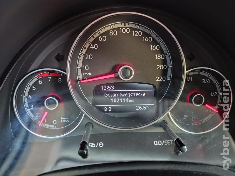 VOLKSWAGEN UP 1.0 MOVE UP! Gasolina