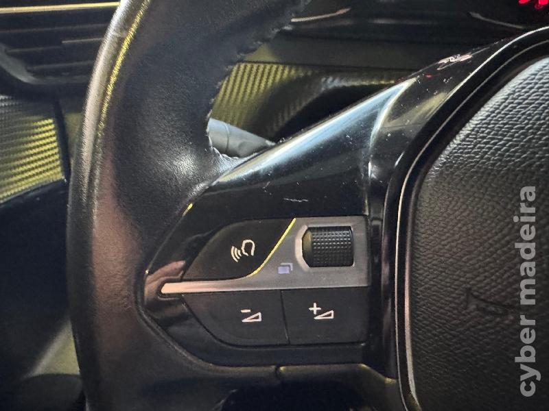 PEUGEOT 208 1.2 PURETECH ACTIVE Gasolina