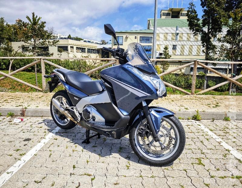 Honda 229 695 cc Sport, turismo 