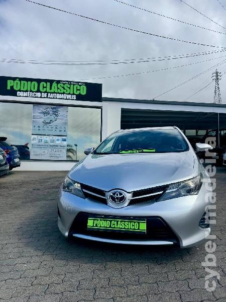 TOYOTA AURIS 744 Gasóleo 744 