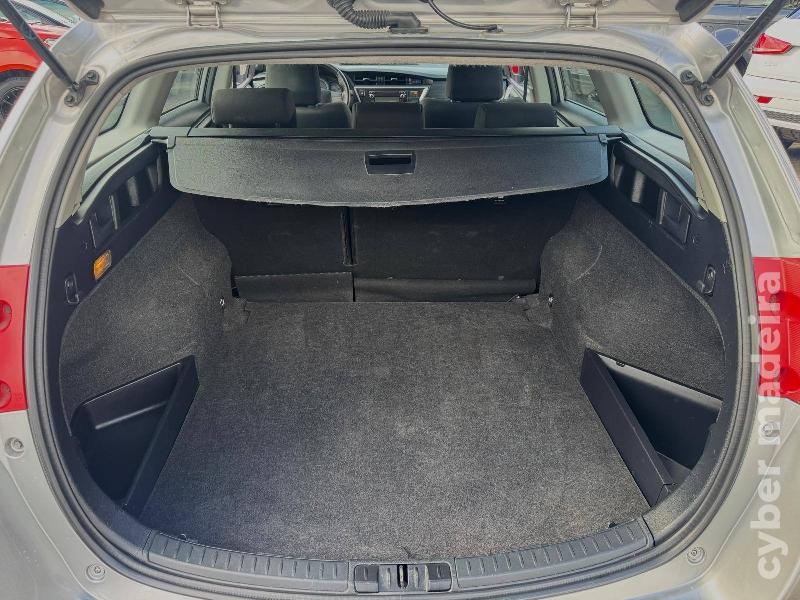 TOYOTA AURIS 744 Gasóleo 744 