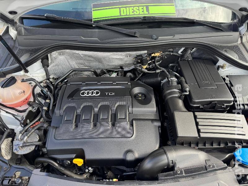 AUDI Q3 744 Gasóleo 744 