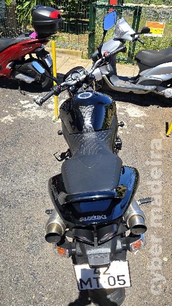 Suzuki 29 600 cc Sport, turismo 