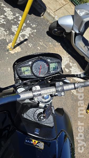 Suzuki 29 600 cc Sport, turismo 