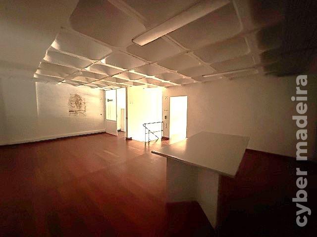 Negocios T7 ou Superior para Arrendamento