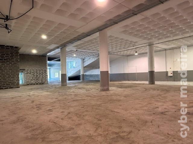 Negocios T7 ou Superior para Arrendamento