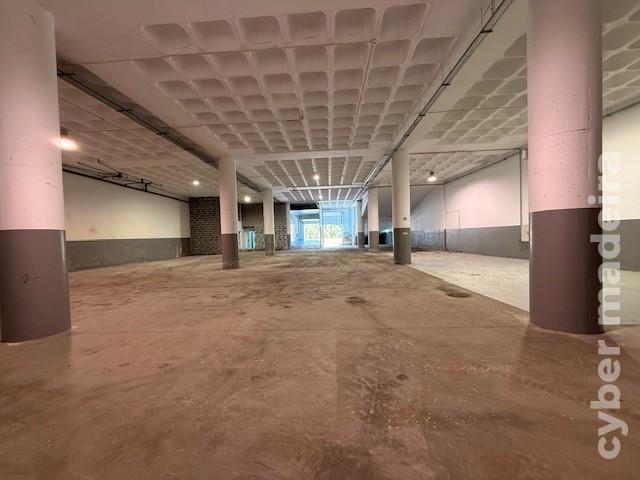 Negocios T7 ou Superior para Arrendamento