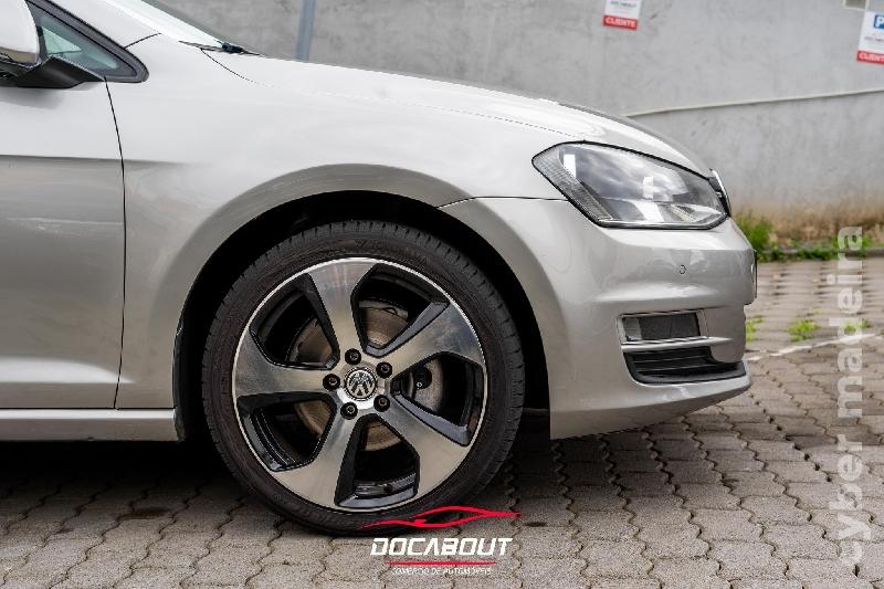 VOLKSWAGEN GOLF VII 1.6 TDi Trendline DSG Gasóleo
