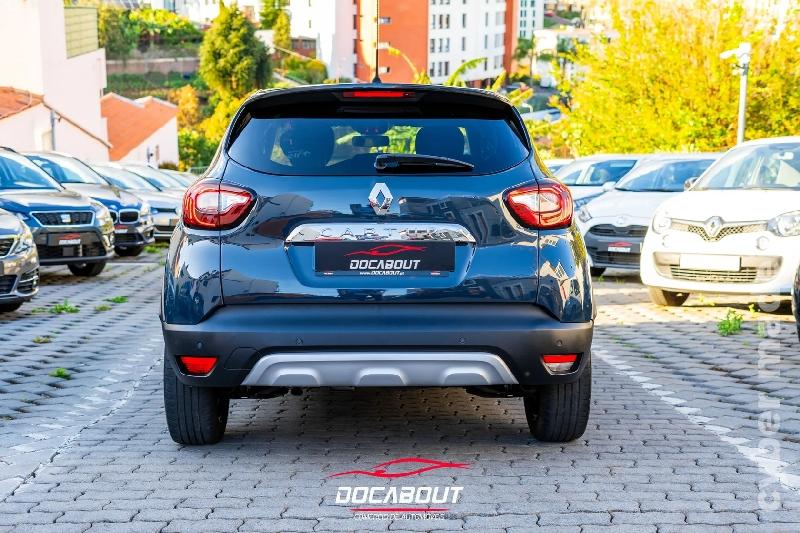 RENAULT CAPTUR 0.9 TCe Exclusive Gasolina 