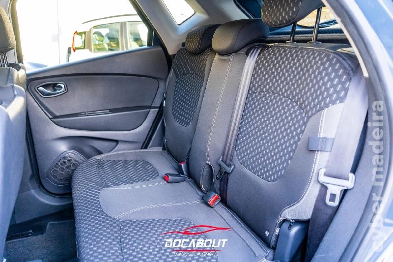 RENAULT CAPTUR 0.9 TCe Exclusive Gasolina 