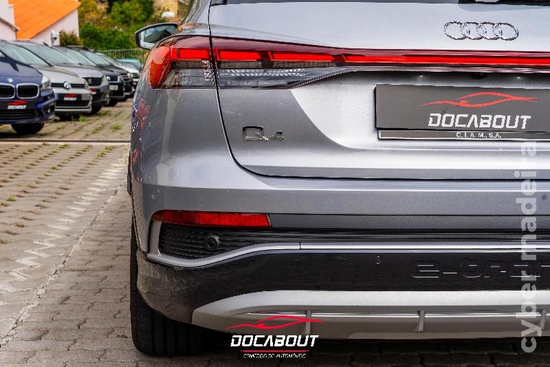 AUDI Q4 e-tron 50 quattro 82 kWh Eléctrico 