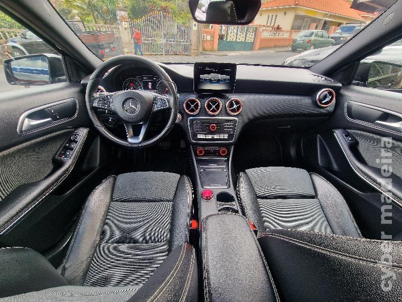 MERCEDES A A200d AMG LINE AUTOMÁTICO Gasóleo 