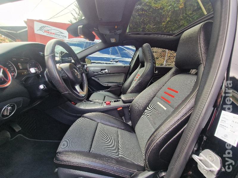 MERCEDES A A200d AMG LINE AUTOMÁTICO Gasóleo 