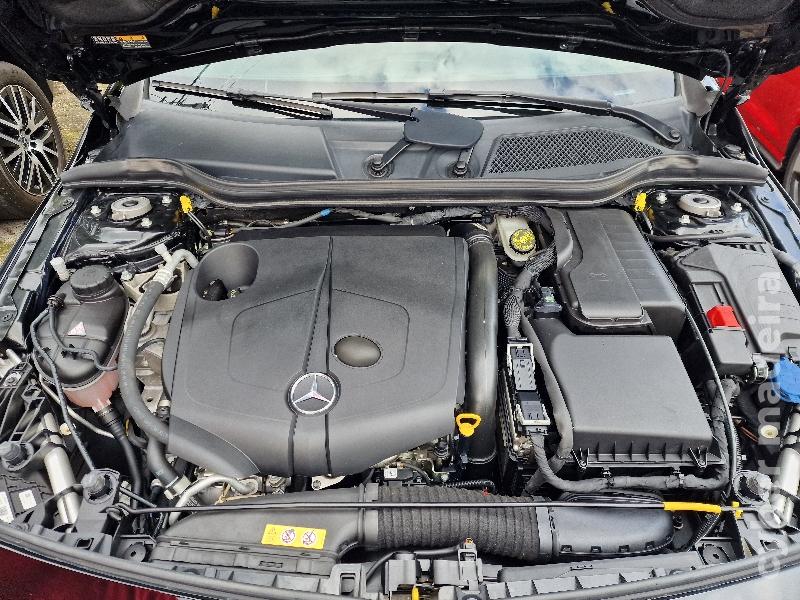 MERCEDES A A200d AMG LINE AUTOMÁTICO Gasóleo 