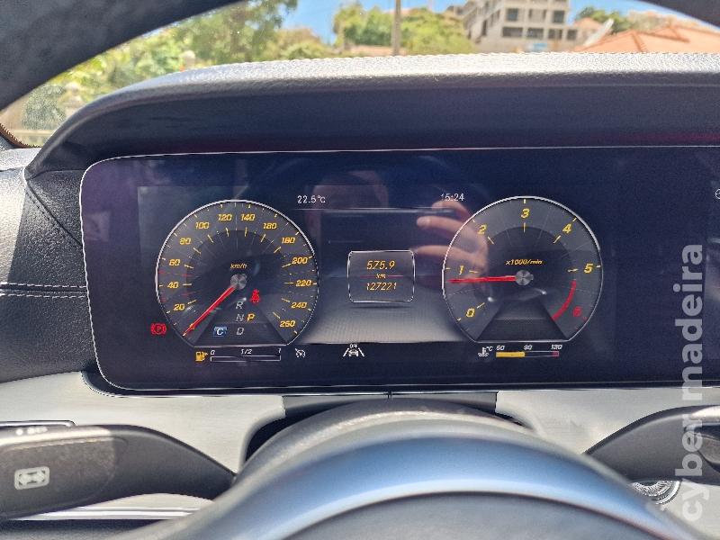 MERCEDES E E220d COUPE AMG LINE AUTOMÁTICO Gasóleo 