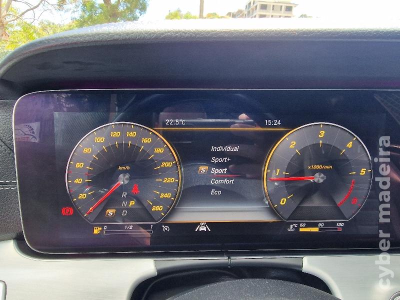 MERCEDES E E220d COUPE AMG LINE AUTOMÁTICO Gasóleo 