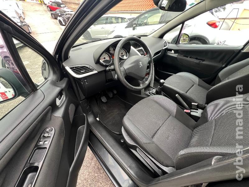 PEUGEOT 207 1.6 HDI 92 cv Gasóleo 