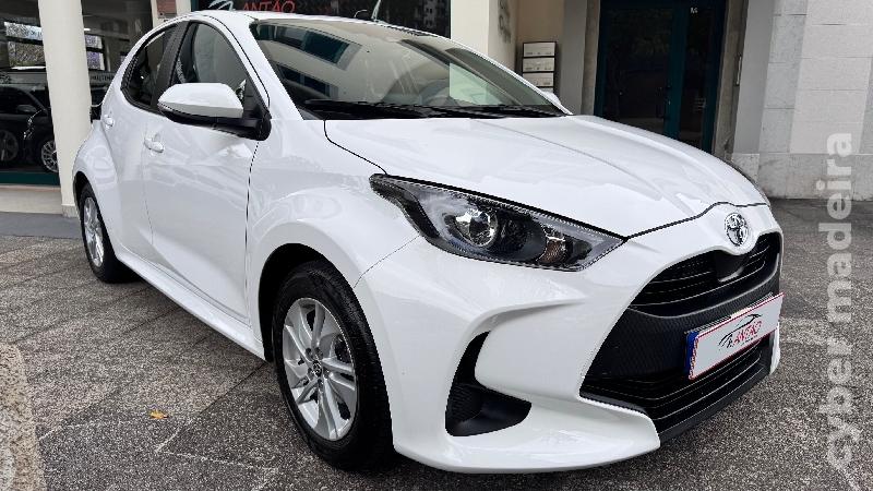 TOYOTA YARIS 1.0 VVT-i COMFORT PLUS Gasolina 