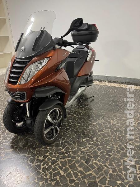 Peugeot 27 400 cc Scooter 