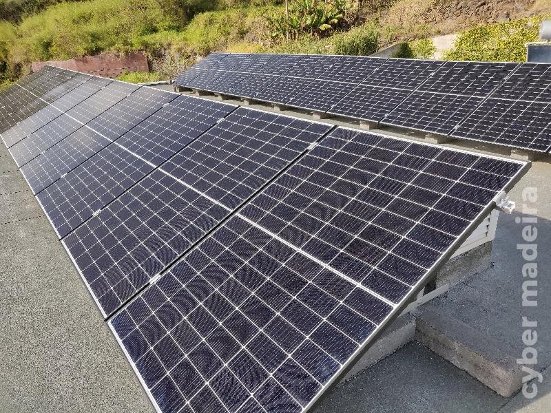 Painéis Fotovoltaicos - Eficiência Superior 