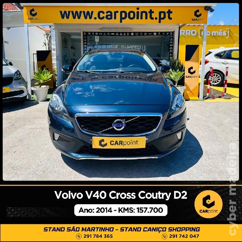 VOLVO V40 Cross Coutry D2 𝑴𝑶𝑻𝑶𝑹: 1.6cc Diesel 116cv Gasóleo 