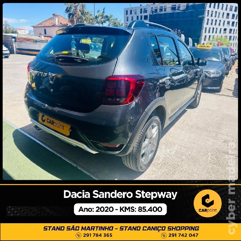 DACIA SANDERO  Stepway 𝑴𝑶𝑻𝑶𝑹: 0.9cc TCE 90cv Gasolina 