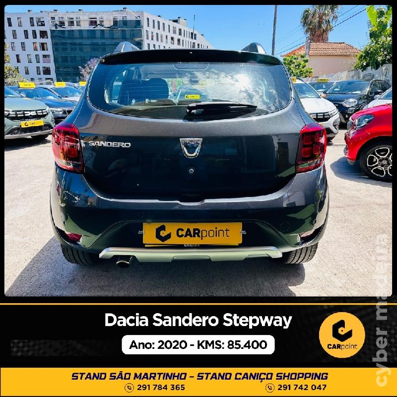 DACIA SANDERO  Stepway 𝑴𝑶𝑻𝑶𝑹: 0.9cc TCE 90cv Gasolina 