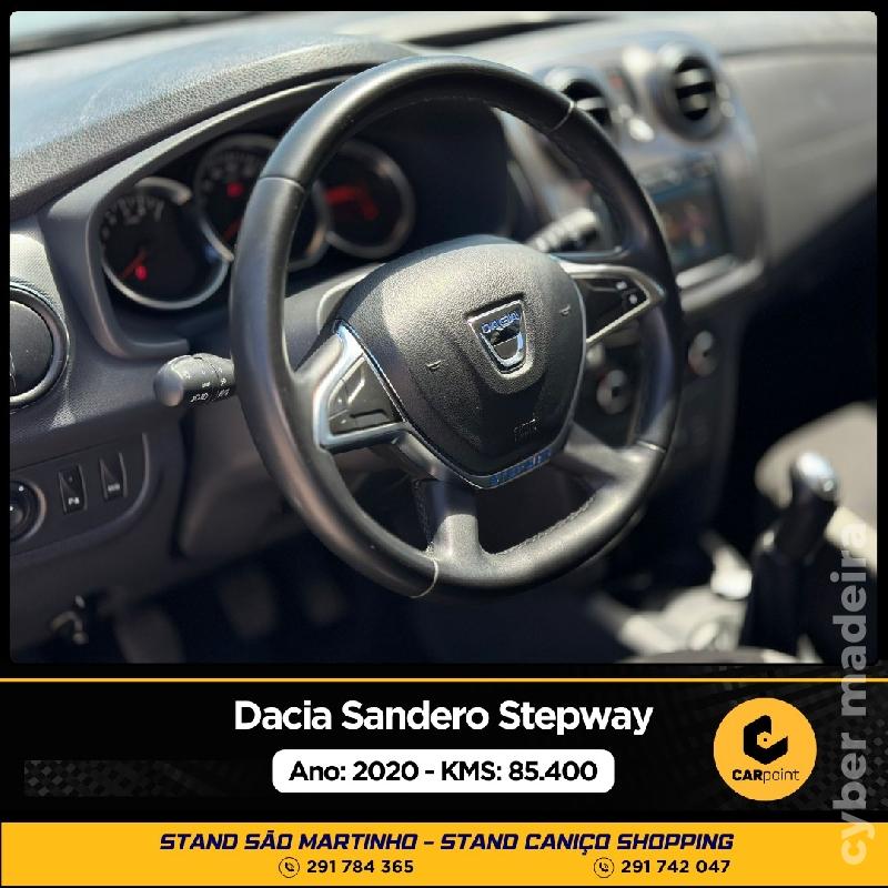 DACIA SANDERO  Stepway 𝑴𝑶𝑻𝑶𝑹: 0.9cc TCE 90cv Gasolina 