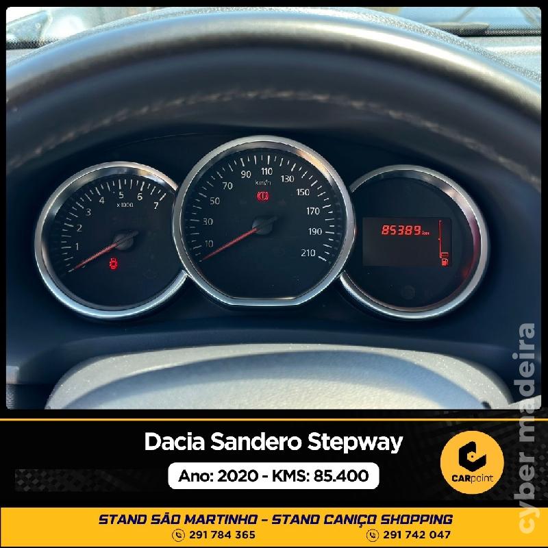 DACIA SANDERO  Stepway 𝑴𝑶𝑻𝑶𝑹: 0.9cc TCE 90cv Gasolina 