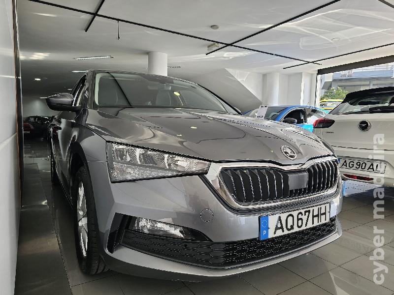 SKODA SUPERB SCALA TSI 95 CV Gasolina 