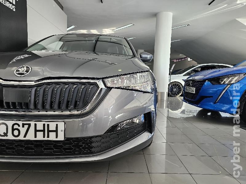 SKODA SUPERB SCALA TSI 95 CV Gasolina 