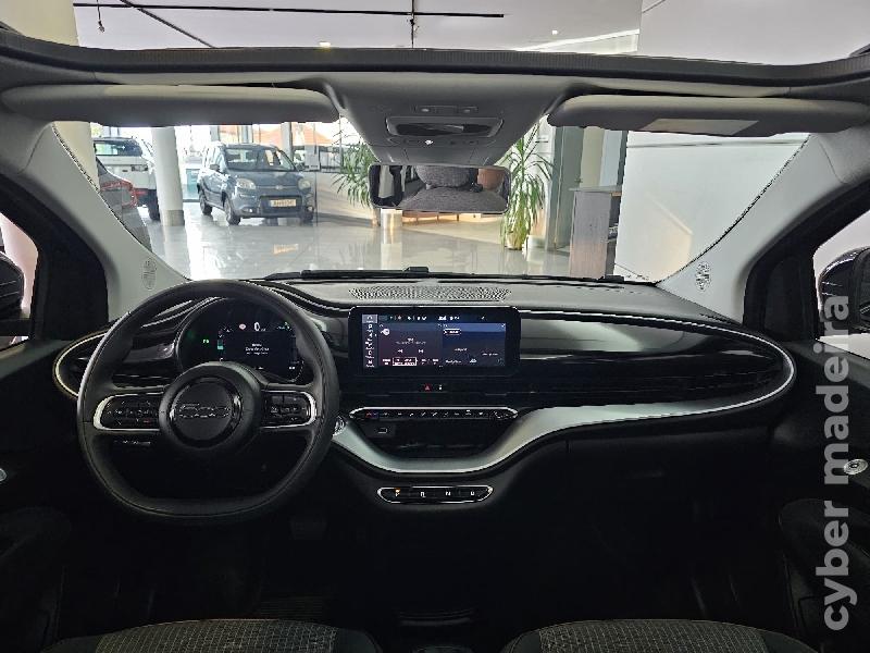 FIAT 500C ICON 42KWH ((( BATERIA PRÓPRIA ))) Eléctrico 