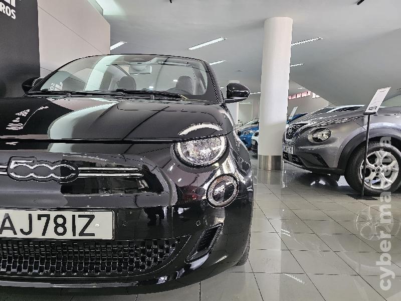 FIAT 500C ICON 42KWH ((( BATERIA PRÓPRIA ))) Eléctrico 