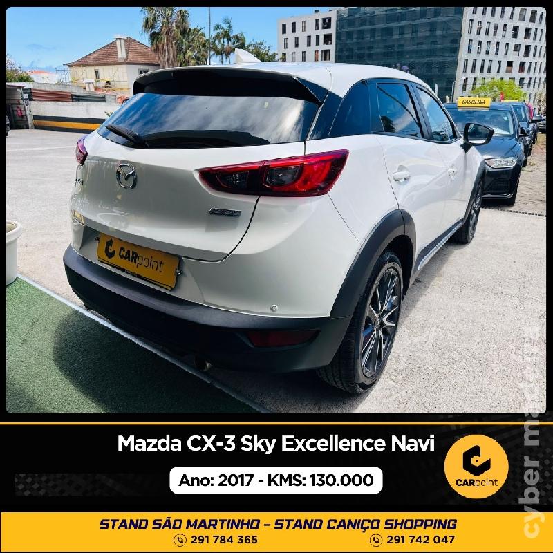 MAZDA 3 Sky Excellence Navi 𝑴𝑶𝑻𝑶𝑹: 1.5cc 105cv Gasóleo 