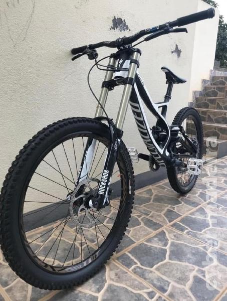 Demo 8 carbono BTT Homem Demo 8 carbono 