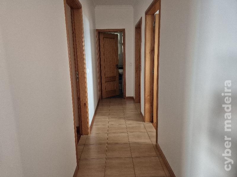 Apartamento T3 para Arrendamento 