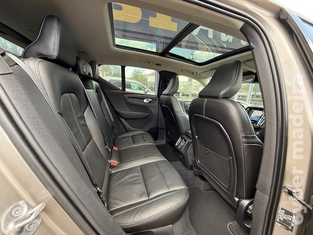 VOLVO XC 40 1.5 T2 INSCRIPTION GEARTRONIC Gasolina 