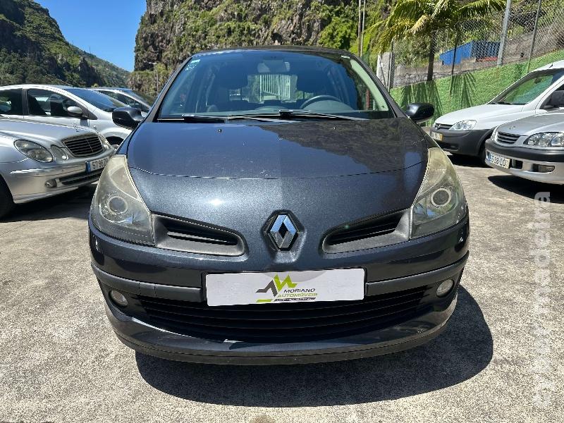 RENAULT CLIO 1200cc Gasolina 