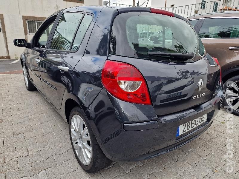 RENAULT CLIO III 1.5 DCI C/GARANTIA Gasóleo 