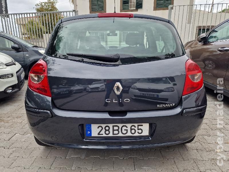 RENAULT CLIO III 1.5 DCI C/GARANTIA Gasóleo 