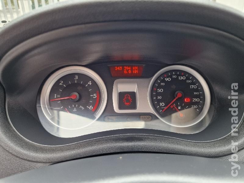 RENAULT CLIO III 1.5 DCI C/GARANTIA Gasóleo 