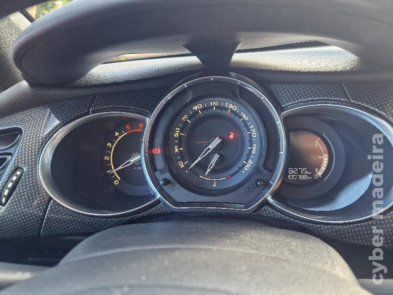 CITROEN DS3 1.6 HDI SPORT CHIC 114cv Gasóleo 