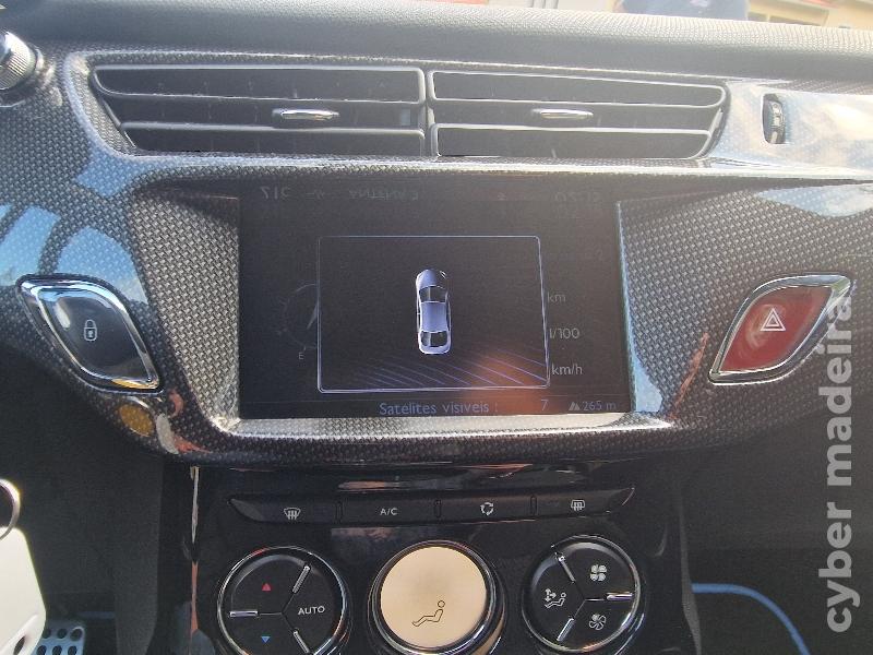 CITROEN DS3 1.6 HDI SPORT CHIC 114cv Gasóleo 